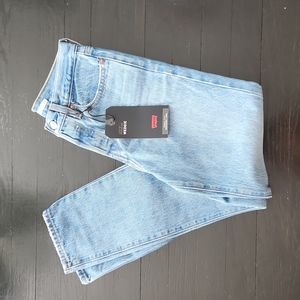 Women's PREMIUM Levi's Wedgie Jean